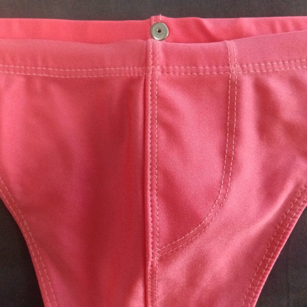 RUFSKIN DESIGNER CHEEKY REAR SWIM BRIEF, CORAL, SIZE MEDIUM (Pre-Owned)